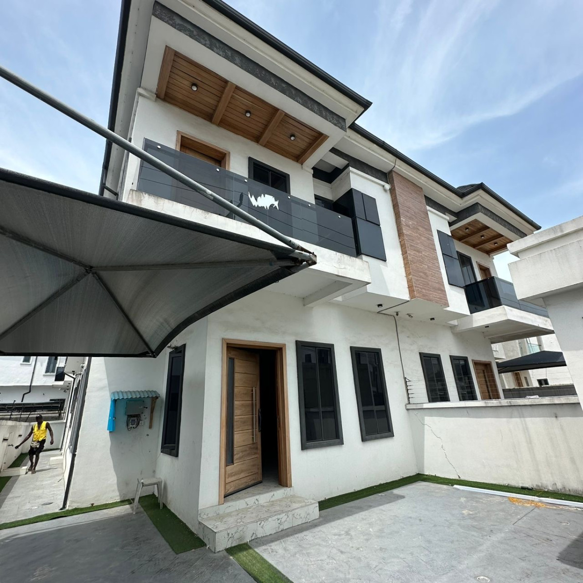4 bedroom semi detached duplex with bq (secondary sale)